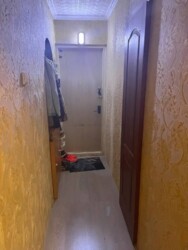 3-��������� �������� � 43.3 �² � 5/5 ����, ������� ������ 221 � ����������� ���� 2