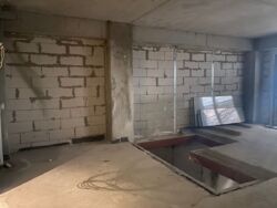 3-��������� �������� � 84 �² � 1/4 ����, ��� �����, ������� 24/1-24/10 ���� 9