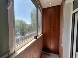 3-��������� �������� � 65 �² � 4/5 ����, ��� �������-2, ����������� 40/1 ���� 16