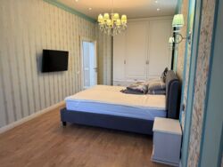 2-��������� �������� � 73 �² � 9/20 ����, ���������� � ���� ���� 8