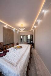 4-��������� �������� � 124 �² � 11 ����, ��������� 133 � �������� ���� 9