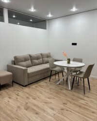 2-��������� �������� � 44 �² � 1/13 ����, ���� �� 189/3 � �������� ���� 5