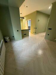 2-��������� �������� � 61 �² � 2/13 ����, ��������� 77/1 � ��� ������ ���� 24