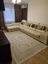 3-��������� �������� � 60 �² � 1/4 ����, ���������� 97 � ���������� �������� ���� 1