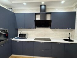 3-��������� �������� � 114 �² � 9/30 ����, ���-������ 9 ���� 2