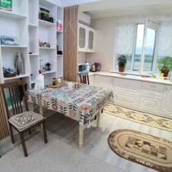 2-��������� �������� � 66.5 �² � 10/12 ����, ���� �� 273/5 ���� 6