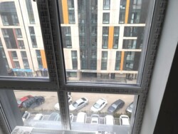 2-��������� �������� � 70.4 �² � 6/9 ����, ���� 130/4 � ����������� ���� 8