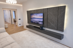 4-��������� �������� � 110 �² � 8/11 ����, ��������� 84/2 ���� 3