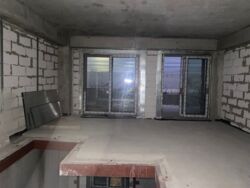 3-��������� �������� � 84 �² � 1/4 ����, ��� �����, ������� 24/1-24/10 ���� 1