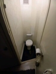 2-��������� �������� � 45 �² � 2/5 ����, �������� 47 � ��������-�������� ���� 13