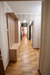 3-��������� �������� � 60 �² � 1/4 ����, ��� �10 � � �����-�������� ���� 1