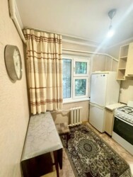 1-��������� �������� � 33 �² � 1/4 ����, ���������� 152� � �������� �������� ����� � ������� ���� 4