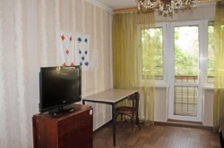 3-��������� �������� � 57.1 �² � 3/4 ����, ��� �10 � 11 ���� 8