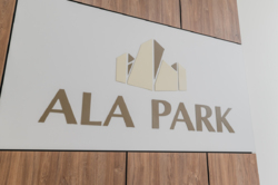 ��������� �������� ������, ������������� �-�, �������� 82/2 ����� �������� ALA Park ���� 45