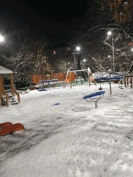 3-��������� �������� � 60 �² � 1/4 ����, ������ 118 � ������ �� ���� 5