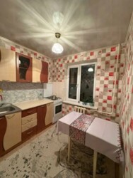 2-��������� �������� � 42.7 �² � 3/4 ����, ��� �1 78 � �����-������� ���� 6