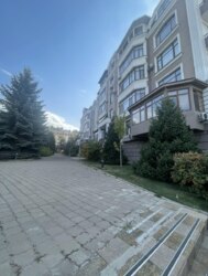 7-��������� �������� � 405 �² � 4/5 ����, ��� ��������� �����, �������� 69� ���� 55