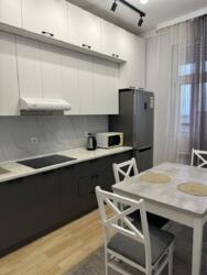 1-��������� �������� � 40.5 �² � 12/14 ����, ������� 20 � ����������� ������� ���� 10