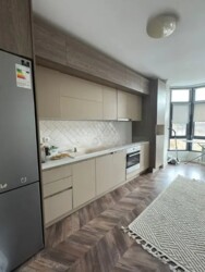 1-��������� �������� � 50 �² � 2/5 ����, ��� �����-2 ���� 3