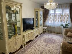 3-��������� �������� � 70 �² � 5/5 ����, ��� �����-3� 59 ���� 1