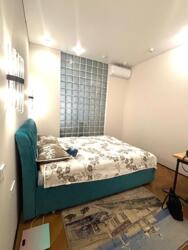 3-��������� �������� � 65 �² � 10/12 ����, ���������� - ������� �� ���� 3