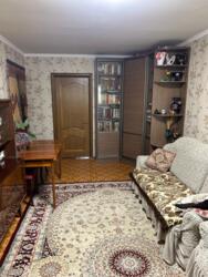 3-��������� �������� � 60 �² � 4/4 ����, ������ ���� 28 � ��������� ���� 11