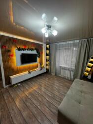 1-��������� �������� � 32 �² � 4/4 ����, �������� 184 � �������� - ����� ����� ���� 2