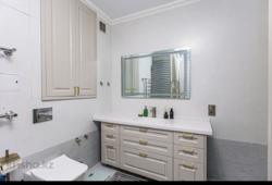 Продается квартира Алматы, Алмалинский р-н, Наурызбай батыра 50 — Жибек Жолы фото 39 Продается квартира Алматы, Алмалинский р-н, Наурызбай батыра 50 — Жибек Жолы фото 39