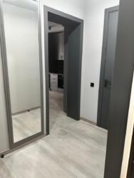 2-��������� �������� � 56.5 �² � 1/13 ����, ���� �� 189/3 � �������� ���� 18