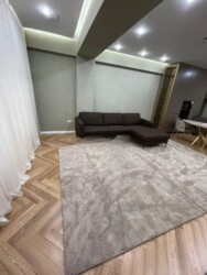 2-��������� �������� � 60 �² � 6/13 ����, ��� �������� 77/1 � ���������� ����� � �������� ������� ������� ����. ����� ������ ���-�������. ���� 1