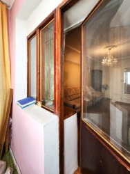 1-��������� �������� � 33 �² � 5/5 ����, ��� ��������, ��. ���-������ 77 ���� 9