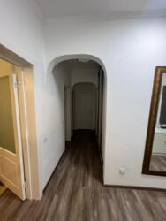 3-��������� �������� � 70 �² � 9/9 ����, ���� �� ���� 11