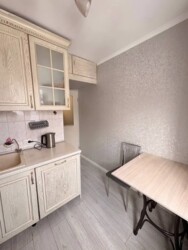 2-��������� �������� � 44 �² � 2/5 ����, ������������ 4 � ����� ���� ���� 3