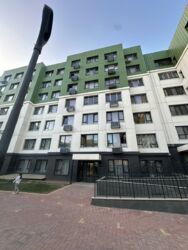 2-��������� �������� � 43,1 �² � 3/7 ����, �������� ������ 169 ���� 19