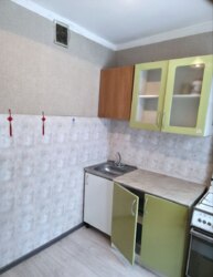 3-��������� �������� � 60 �² � 1/4 ����, ������ 118 � ������ �� ���� 9