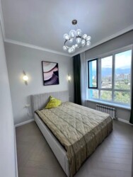 2-��������� �������� � 45.6 �² � 8/13 ����, �� ������ 17 � ����� �Mega Alma-Ata� � ���������� 'Atakent mall' ���� 10