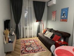 2-��������� �������� � 50 �² � 2/12 ����, ���������� 416�4 � ��������� ���� 4