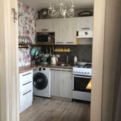 2-��������� �������� � 41 �² � 4/4 ����, ������������ 59 � ���� �� ���� 3