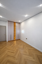 3-��������� �������� � 85 �² � 13/16 ����, ����������� 217 ���� 25