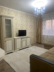 2-��������� �������� � 60 �² � 5/5 ����, ��� �����-3 28 ���� 7