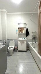 2-��������� �������� � 51.7 �² � 10/12 ����, ���������� 158 � ���������� ���� 5