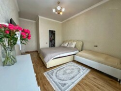 3-��������� �������� � 114 �² � 9/30 ����, ���-������ 9 ���� 5