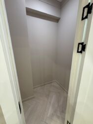 2-��������� �������� � 61 �² � 2/13 ����, ��������� 77/1 � ��� ������ ���� 25