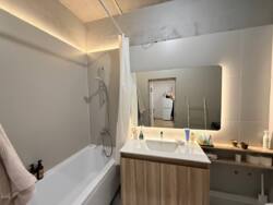 Продается квартира Алматы, Алмалинский р-н, Сейфуллина, 416 фото 17 Продается квартира Алматы, Алмалинский р-н, Сейфуллина, 416 фото 17