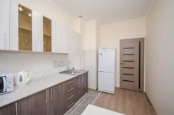 1-��������� �������� � 37.8 �² � 2/10 ����, ������������ 4 � ����������� �� ���������, �� ������������ ���� 3