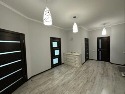 Продается квартира Алматы, Бостандыкский р-н, Жарокова, 230 фото 3 Продается квартира Алматы, Бостандыкский р-н, Жарокова, 230 фото 3