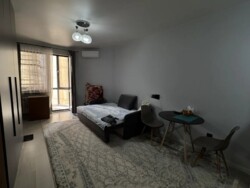 Продается квартира Алматы, Медеуский р-н, Тянь-Шанская, 7 фото 1 Продается квартира Алматы, Медеуский р-н, Тянь-Шанская, 7 фото 1