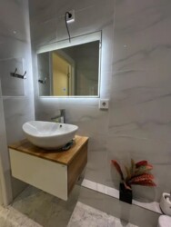 3-��������� �������� � 120 �² � 7/15 ����, ��������� ������ 50 � ����� ���� ���� 31