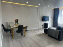 2-��������� �������� � 70.2 �² � 8/16 ����, �������� 90/56 ���� 1