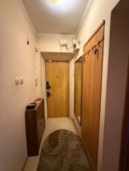 3-��������� �������� � 62.8 �² � 2/5 ����, ������ 117/127 � ���������� ���� 12